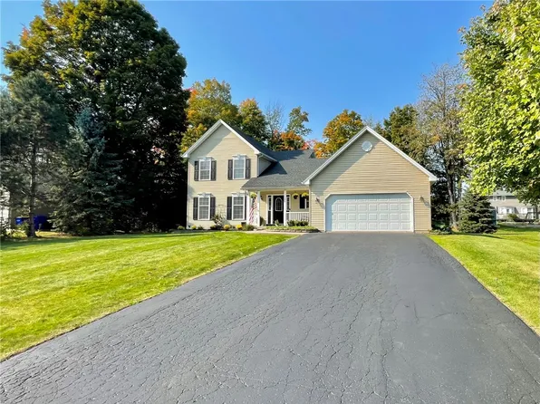 174 Gary Dr, Brockport, NY 14420