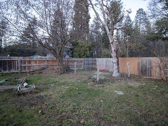 4th image of 157 N Junction Ave
