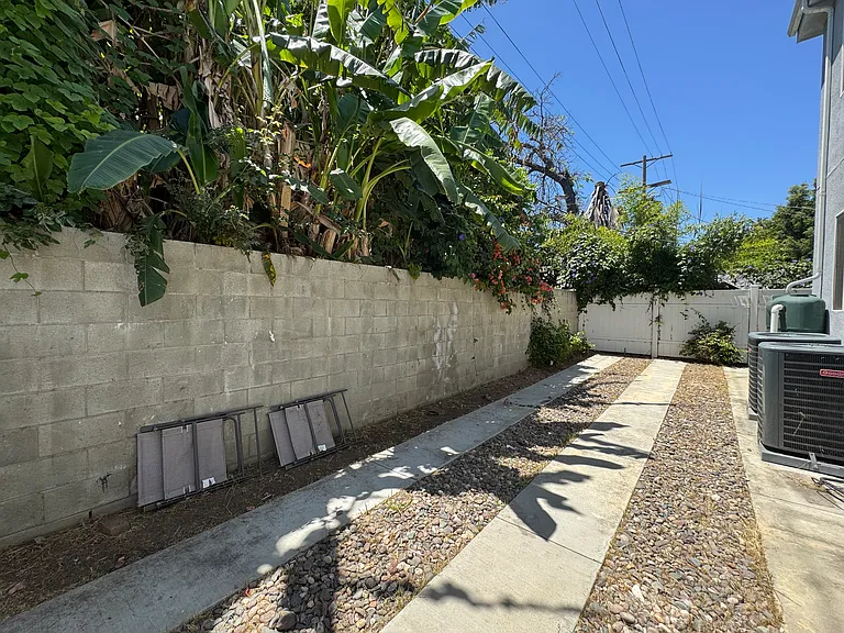 14224 Friar St #3 — Photo 15