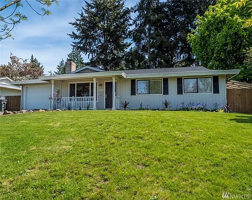 13700 90th Ave NE Photo 1