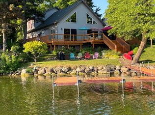 34386 N Lakeside Dr, Grayslake, IL