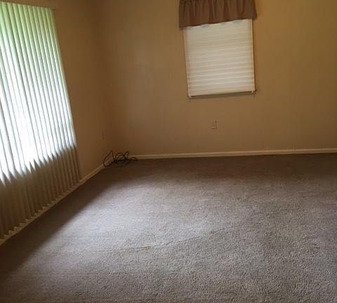 2nd image of 2113 Rosewood Ct