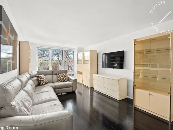 1530 East 8th Street image 1 of 14