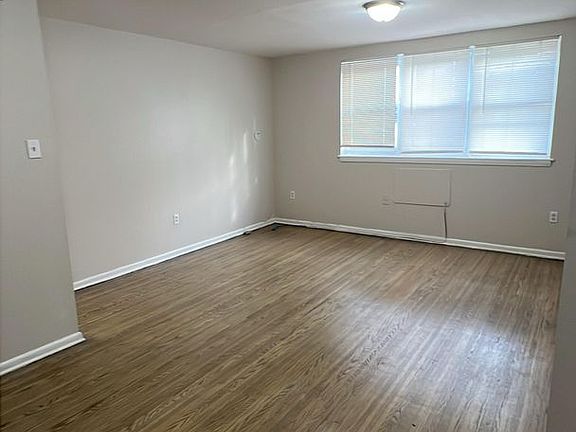 5th image of 6021 N Park Ave #A5