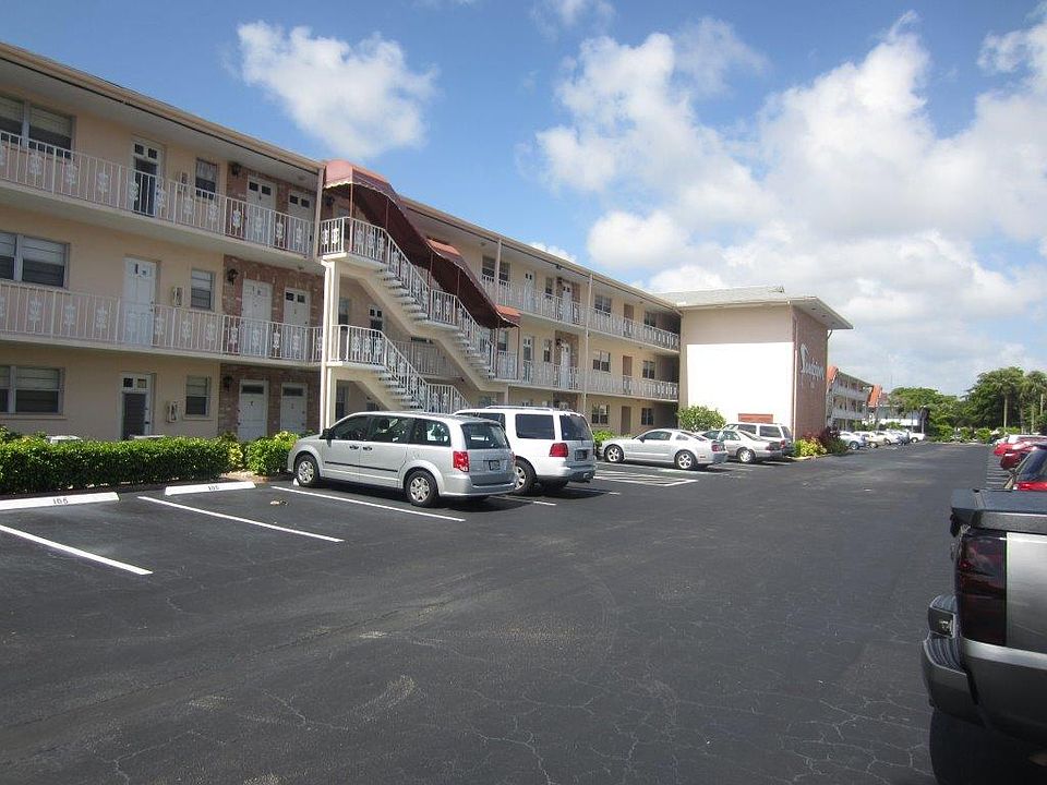 1st image of 120 Lehane Ter APT 203
