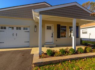 133 Rodhos St, Toms River, NJ 08757
