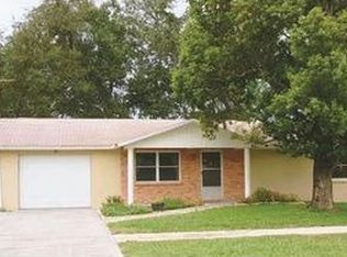 39401 9th Ave, Zephyrhills, FL 33542