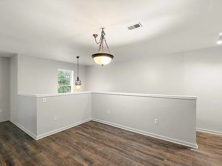 47855 Cardiff Ave — Photo 9