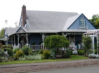 386 S 6th St, Independence, OR 97351