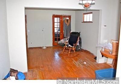 3rd image of 950 Bayard Ave