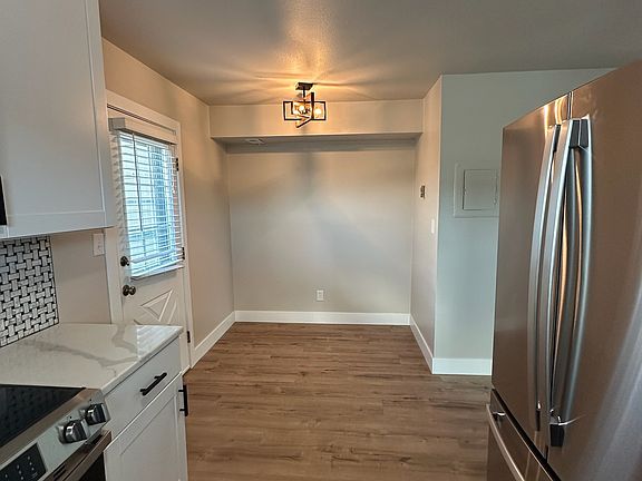 Dining nook next to the kitchen.