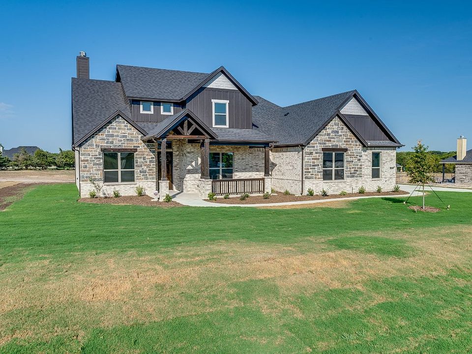 1st image of 441 Tristin Ln