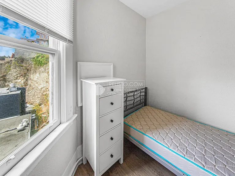 402 Broadway #155 — Photo 3