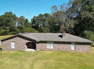 24 Watermill Rd, Laurel, MS 39443