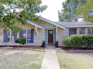 3006 Piccadilly Ct, Garland, TX 75044