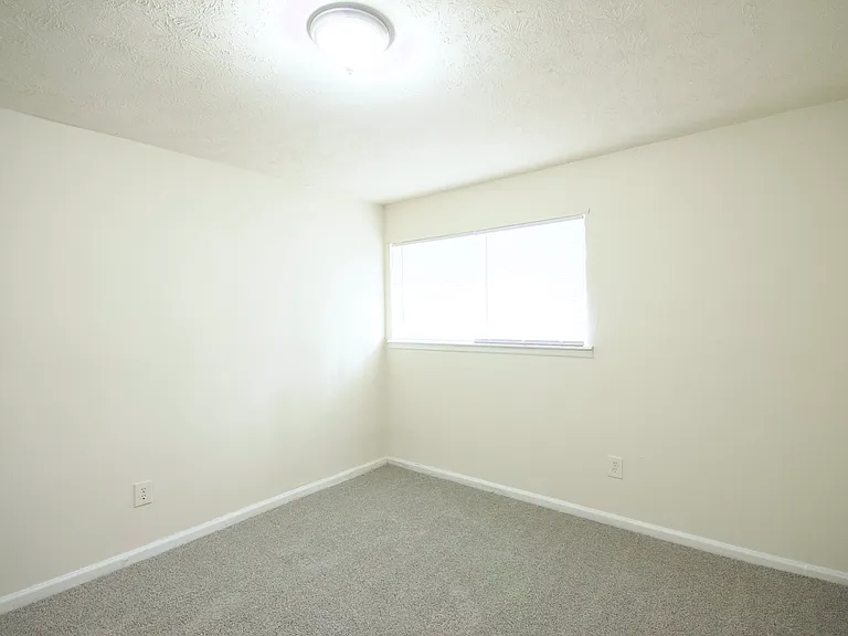Scandia Cir — Photo 23