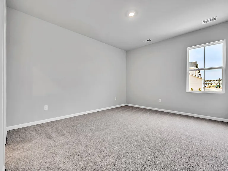 138 Talladega Dr — Photo 11