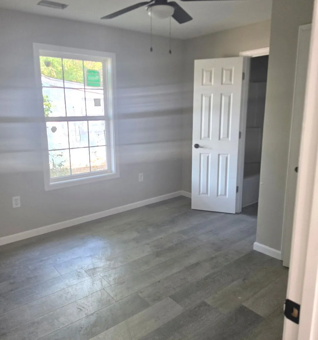3 bed, 2.0 bath, 1344 sqft, $1,175 — Photo 3
