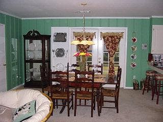 2nd image of 101 Georgia Ave