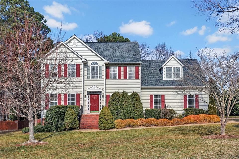 1st image of 5900 Herrick Pl