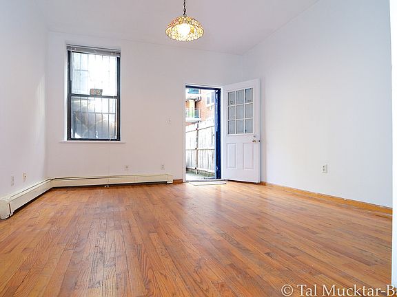 2nd image of 28 Orchard St #22