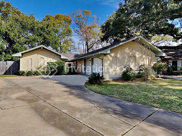1908 Sunset Ct N