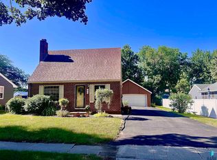 427 W Brown St, Luverne, MN 56156