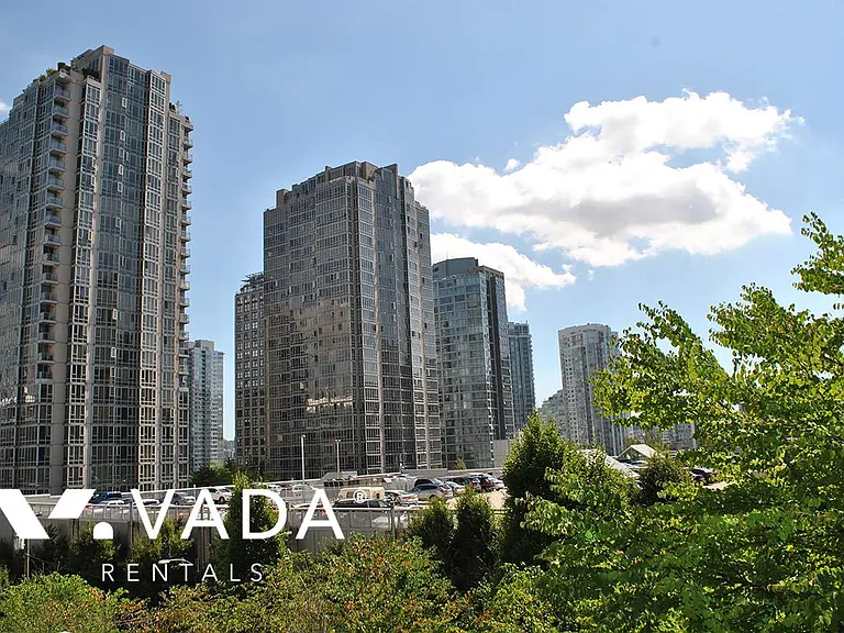 888 Hamilton St #203 — Photo 10
