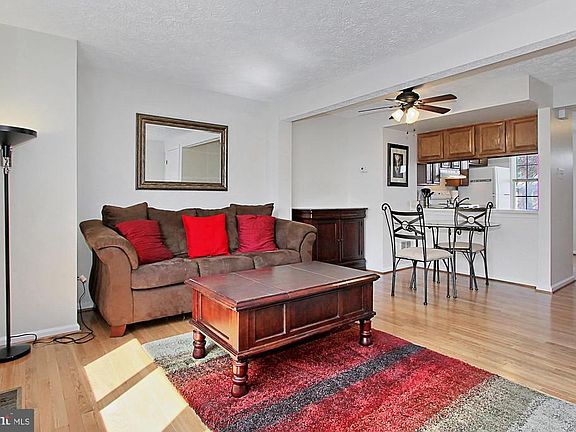5th image of 8573 Blackfoot Ct