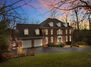268 Cobblestone Dr, Greensburg, PA 15601