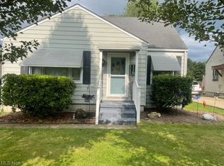 116 Iroquois St, Struthers, OH