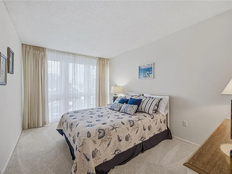 4031 Gulf Shore Blvd N #3B — Photo 18