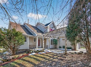 2970 Western Ave N, Roseville, MN 55113