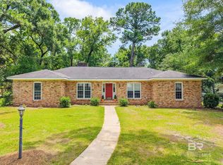 332 Bay Hill Dr, Daphne, AL 36526