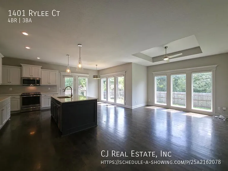 1401 Rylee Ct — Photo 2