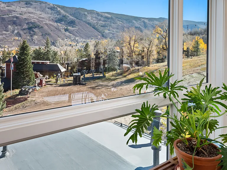 809 S Aspen St #17 — Photo 34