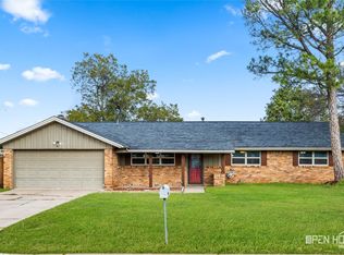 6712 General Custer Dr, Wichita Falls, TX 76310