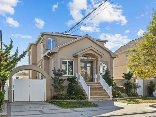 97-16 161st Avenue, Howard Beach, NY 11414