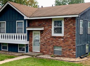 537 Vilas St, Leavenworth, KS 66048