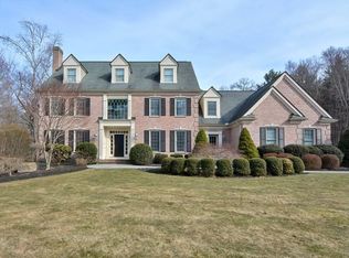 13 Fawn Ridge Rd, Hopkinton, MA 01748