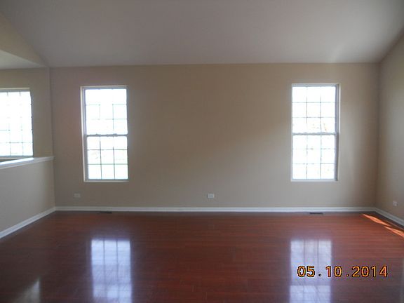 3rd image of 1583 W Turtle Creek Ln #1583