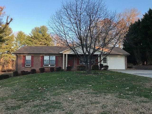 1st image of 44 Heritage Ct