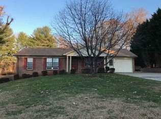44 Heritage Ct, Martinsville, VA 24112