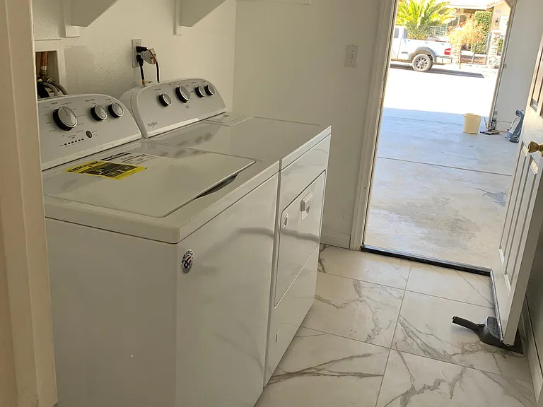 9219 Canyon View Ave — Photo 14