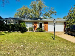 9331 Lawndale Dr, Saint Louis, MO