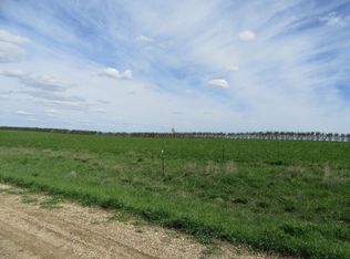 3 Royal Oaks Rd, Garvin, MN 56132