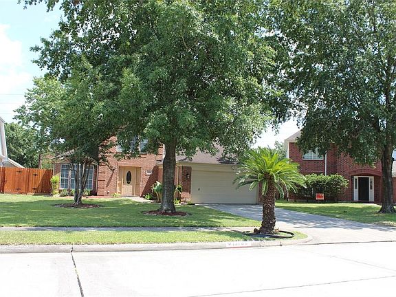 3rd image of 13706 Stabledon Dr