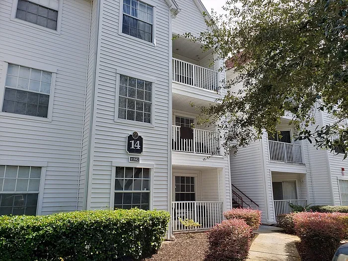 11582 Westwood Blvd #1436