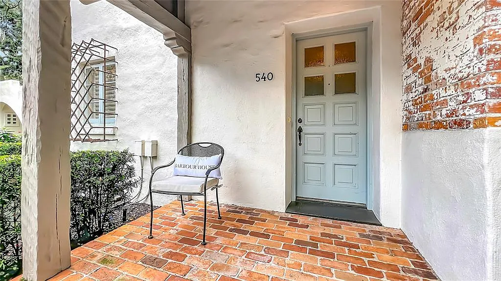 2 bed, 2.5 bath, 1000 sqft, $4,250 — Photo 3