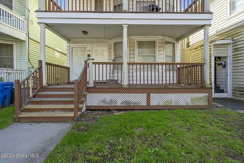 3rd image of 436 Delaware Avenue